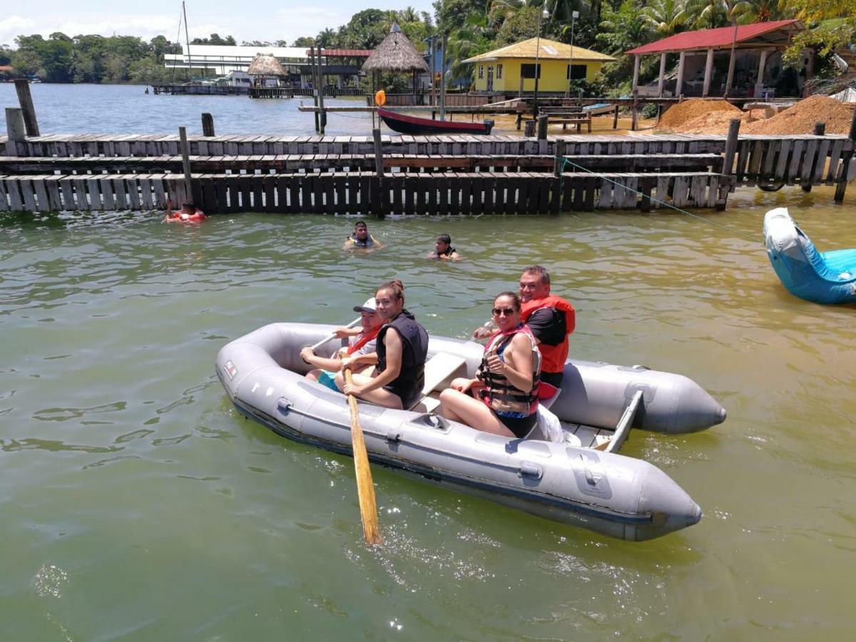 Hotel Linda Vista Rio Dulce Town Zewnętrze zdjęcie