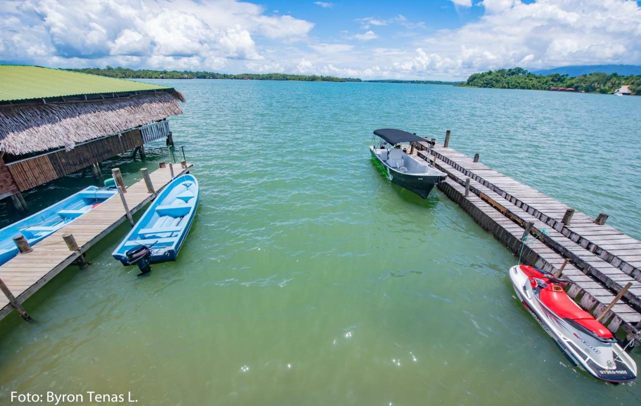 Hotel Linda Vista Rio Dulce Town Zewnętrze zdjęcie