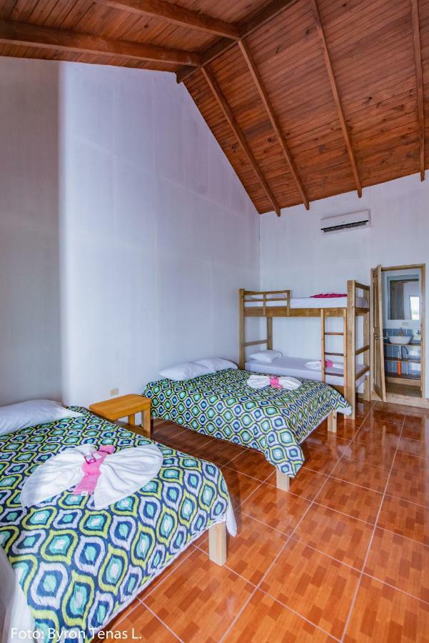 Hotel Linda Vista Rio Dulce Town Zewnętrze zdjęcie