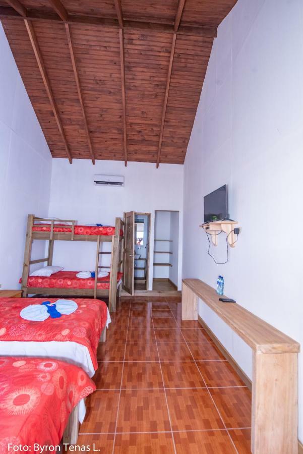 Hotel Linda Vista Rio Dulce Town Zewnętrze zdjęcie